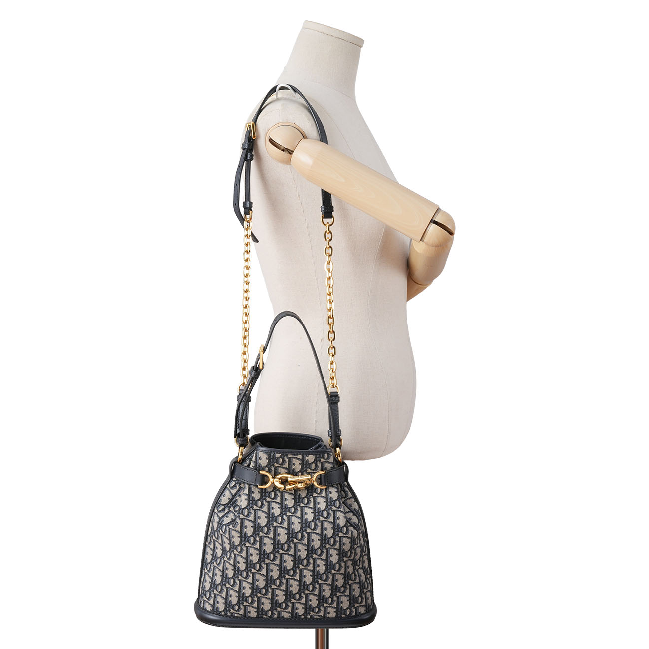 CHRISTIAN DIOR(USED)디올 쎄 디올 버킷백